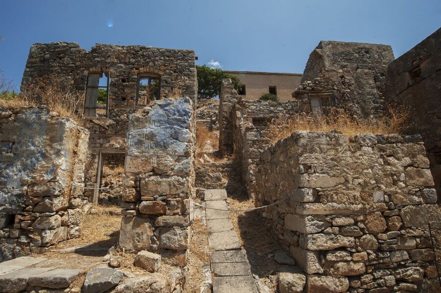 Crete: Agios Nikolaos, Plaka and Spinalonga Island Tour - Price and value: what $35 covers and what you pay extra
