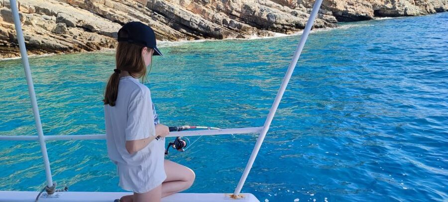 Crete: Fishing & Swimming Boat Cruise with Lunch & Drinks - Lunch On Board: Fresh Fish, Greek Salad, and Drinks