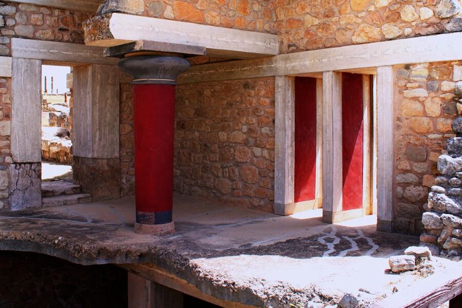 Crete: Palace of Knossos E-Ticket and Audio Guide - Timing Tips That Make a Big Difference at Knossos