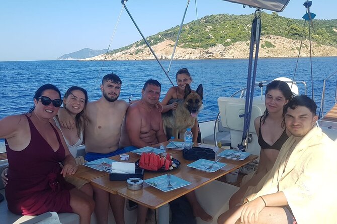 Day sailing Skiathos Skopelos with lunch on Rainbow yacht - Skopelos coast viewing: Mamma Mia beach area to Elios
