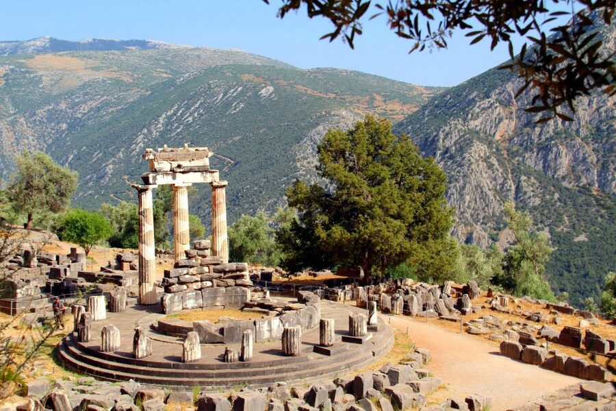 Delphi: Archaeological Site & Museum Ticket with Audio Tour - Getting started smoothly: the museum first, then the ruins