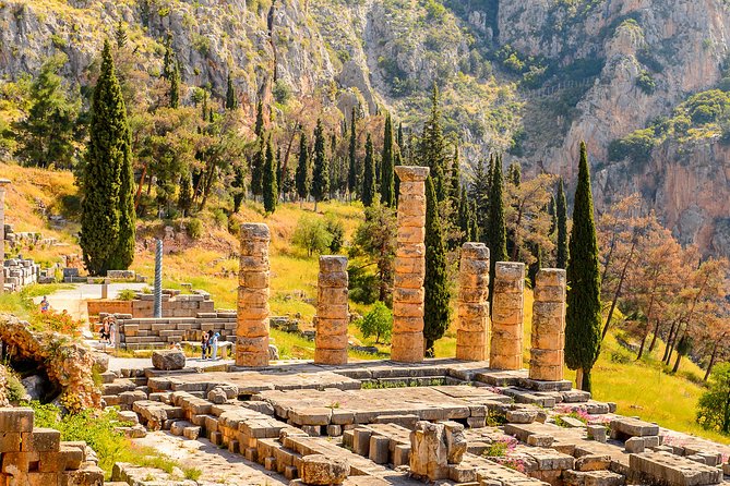 Delphi Day tour for groups from Athens - 9:00 am to about 12 hours: how the timing actually plays out