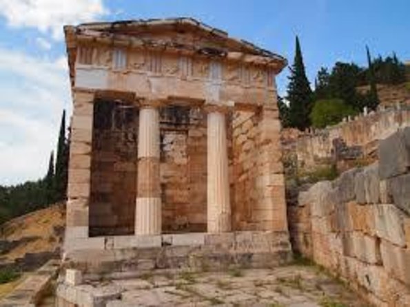 Delphi & Thermopylae Full Day Private Tour from Athens - Walking the Hot Gates: Battlefield Stops That Feel Specific