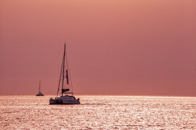 Deluxe Santorini Sailing with BBQ and Drinks Shared Tour - Getting There Smoothly From Your Hotel Area