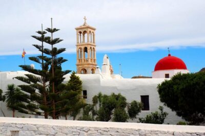 Discover Mykonos Highlights: A 2-Hour Van Adventure