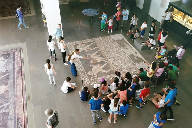 Discover Vergina and Pella: Day Trip to Macedonian Kingdom - What the trip feels like in real life (group size, pace, and crowds)
