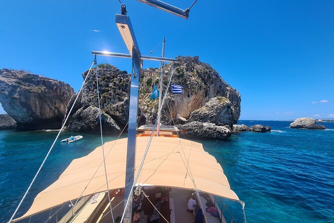 "Dreamy cruise"Daily Cruise from Argostoli harbour with a traditional Greek boat - A Traditional Greek Boat Day Cruise From Argostoli