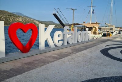“Dreamy cruise”Daily Cruise from Argostoli harbour with a traditional Greek boat