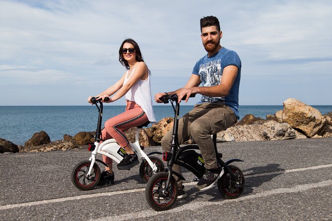 Ecobike tour in historic Heraklion - Karavolas Square: a sea-side breather at curb level