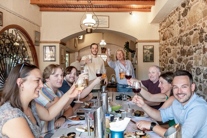 Explore the hidden food gems of Athens - Why this price makes sense for a meal-heavy day in Athens