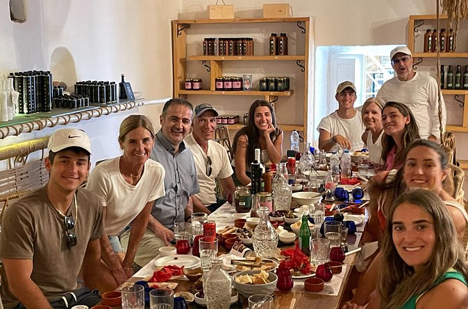 Extra virgin olive oil And Honey Tasting - The tasting lesson: harvest, production, and what good EVOO means