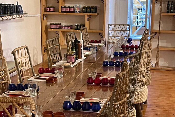 Extra virgin olive oil And Honey Tasting - Pairings that make the flavors click, bread, tomatoes, feta, pastoyrma and olives