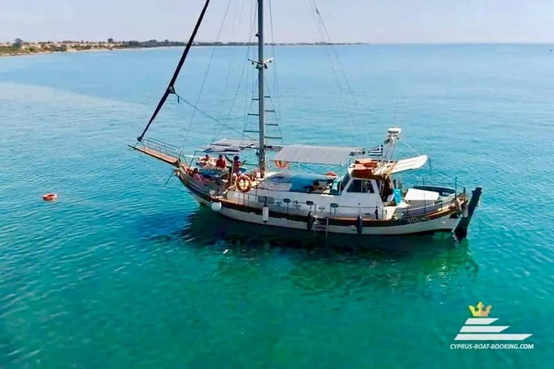 Faliraki: Boat Trip to Afandou Caves, Anthony Quinn & Ladiko - The boat setup: 35 people, bean bags, and room to breathe