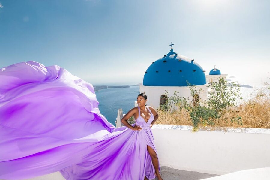 Flying dress Photoshoot in Santorini with Hotel Pickup - Photos and videos: raw files same day, then edited sets