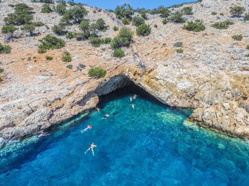 From Ag Anna: Rina's Cave and Ano and Kato Koufonisi Cruise - The BBQ Lunch Onboard: Local Food, Big Portions, Real Choices