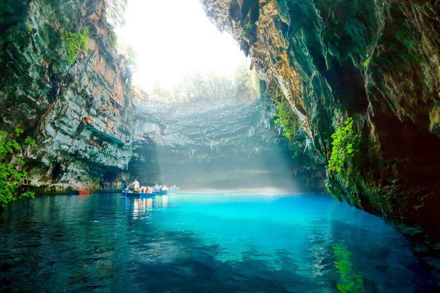 From Argostoli: Kefalonia Shore Excursion Highlights Tour - Melissani Cave and Lake: The Rowing Boat Moment That Photos Struggle to Beat