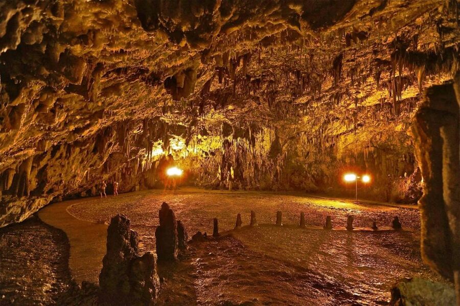 From Argostoli: Melissani Lake & Drogarati Caves Tour - Who should book this Kefalonia cave and lake tour