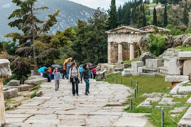 From Athens: Small-Group Delphi, Museum & Arachova Day Trip - Key highlights worth planning for