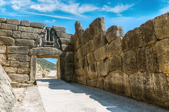 From Athens: Small-Group Mycenae, Epidaurus & Nafplio Trip - The bus ride: air-conditioning, Wi-Fi, and a pace that actually works