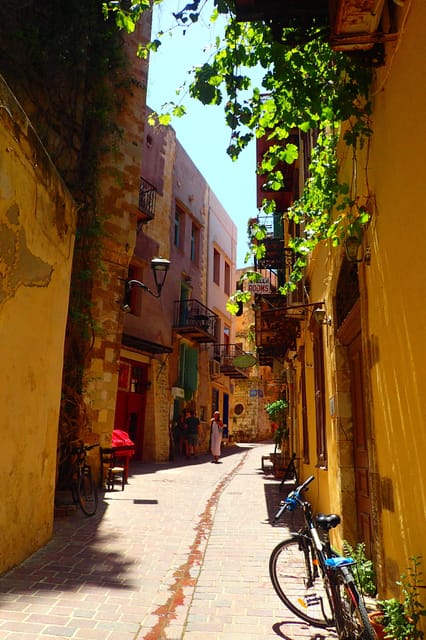 From Heraklion: Cruise to Balos Lagoon and Chania Old Town - Chania Old Town and the Venetian Harbor in About Two Hours