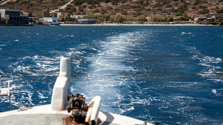 From Heraklion: Elounda, Kolokitha, and Spinalonga Boat Trip - Agios Nikolaos Free Time: Lake Voulismeni and a Real Chance to Slow Down