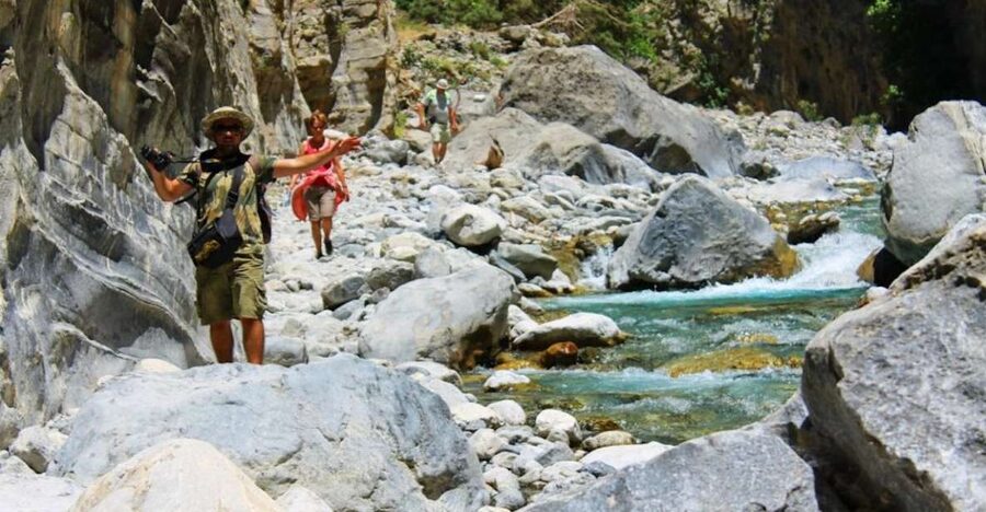 From Heraklion: Samaria Gorge & Agia Roumeli Hiking Day Trip - Who this hike suits best (and who should skip it)