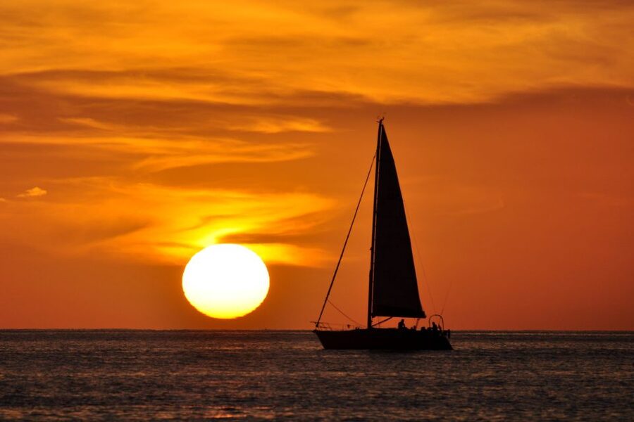 From Heraklion: Sunset Cruise to Dia Island - Morning or Sunset Options, and Why Sunset Feels Different