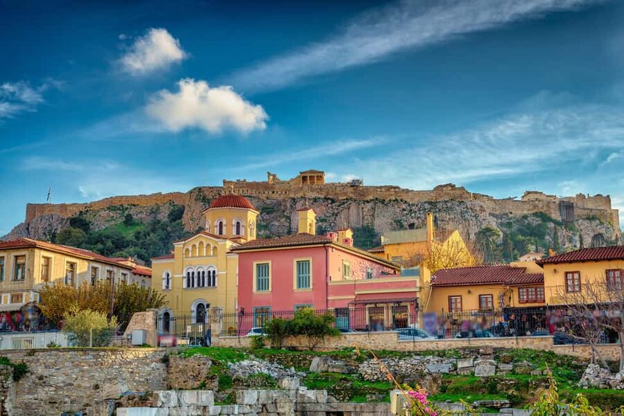 From Piraeus port : Athens city tour with Acropolis & Plaka - Syntagma Square and Evzones guards: the moment you remember