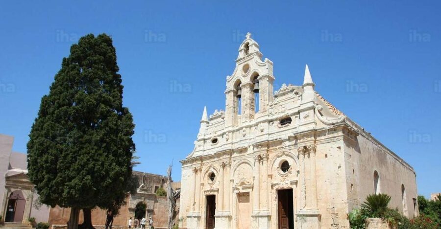 From Rethymno: Arkadi, Melidoni, and Margarites Tour - Arkadi Monastery: the island’s oldest, and why it feels bigger than its size