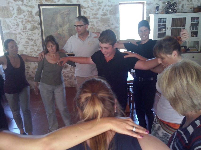 From Rethymno: Arkadi, Melidoni, and Margarites Tour - Guides you might meet: the difference a good team makes