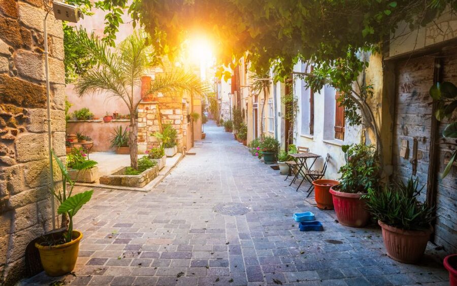 From Rethymno: Chania Town Day Trip with Pick-Up - Old Town Streets, Agora Area, and the Architecture You Can See Without a Lecture