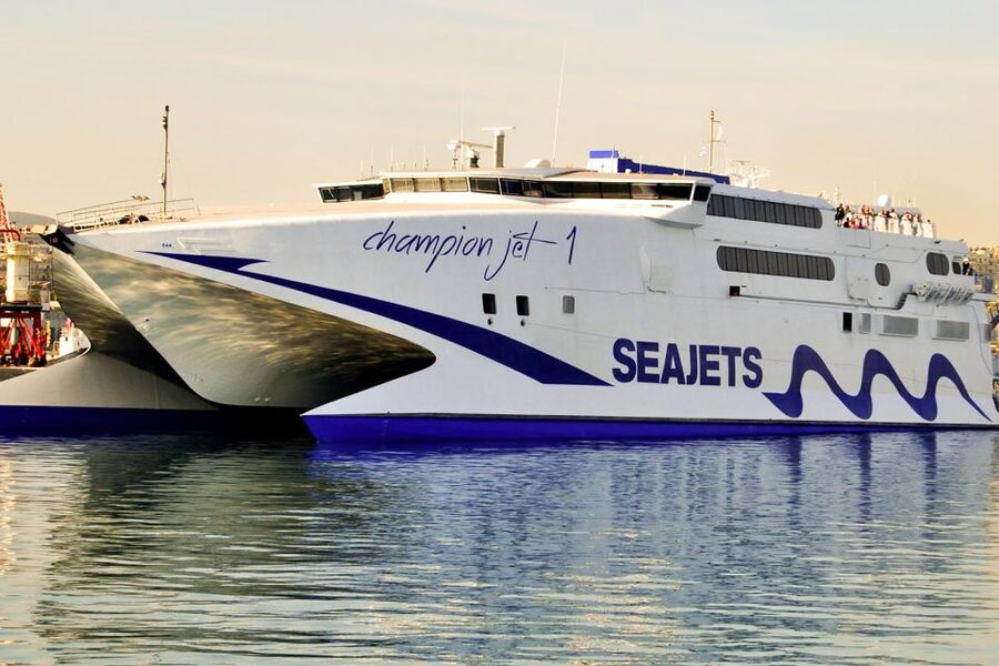 From Rethymno: Full-Day Trip to Santorini by Boat - Key things you’ll notice on this day trip