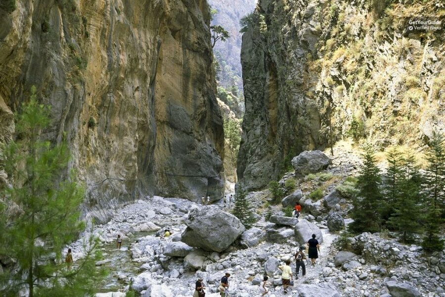 From Rethymno: Samaria Gorge Full-Day Trek, Pickup & Guide - Why Samaria Gorge from Rethymno feels worth the effort