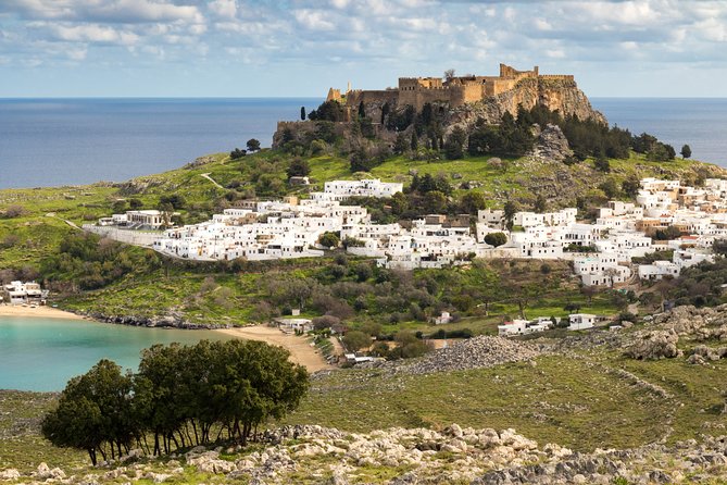 From Rhodes: Easy Morning Transfer to Lindos & 4 Hours Free Time - The Lindos viewpoint stop: 5 minutes that saves your bearings