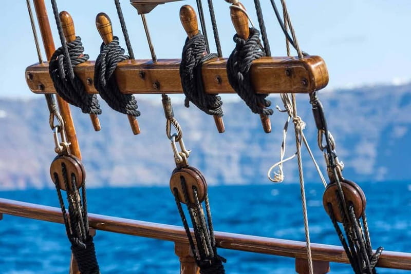 From Santorini: Volcano Cruise With Oia Sunset - Santorini in One Day, From Athinios Port to Oia Sunset