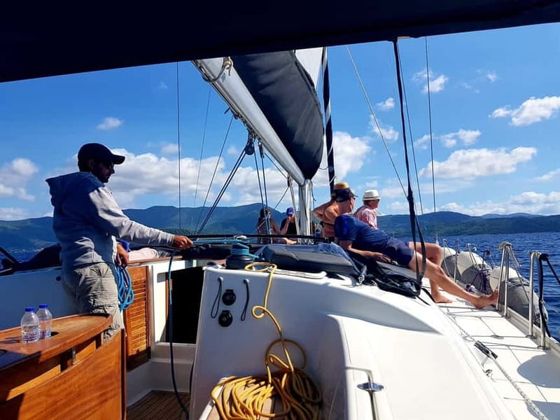 From Skiathos Marina: Yacht Sailing Day Trip with Lunch - Skopelos Coastline Highlights: Kastani and Boat-Only Hovolo
