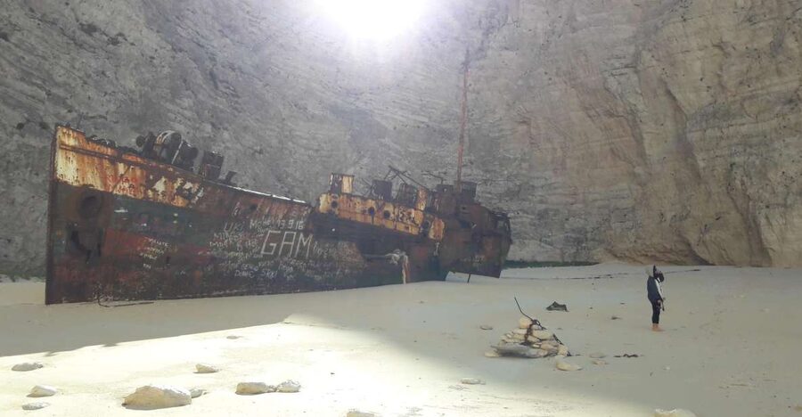 From St.Nikolaos: Boat Cruise to Navagio Beach & Blue Caves - The captain and crew: what makes this ride feel better