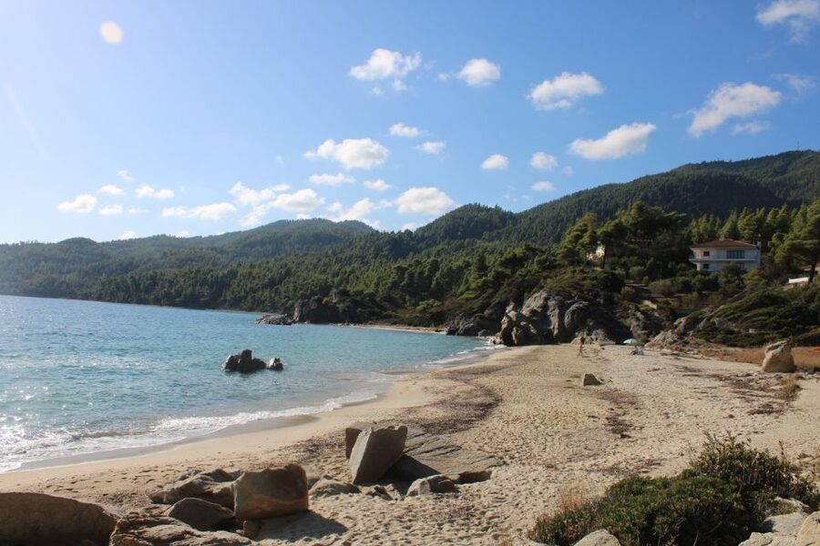 From Thessaloniki: Sithonia Beaches and Scenic Villages Tour - Stop 5: Kalamitsi Beach for a shorter, focused swim