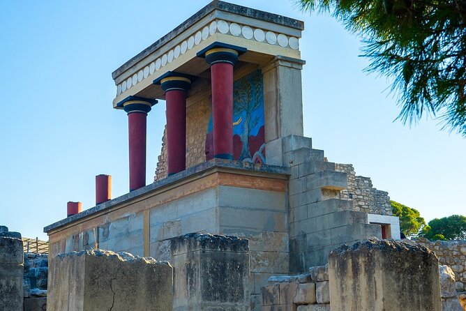 Guided Tour to Knossos Palace & Heraklion - Price and value: what the $39.83 gets you, and what you still pay