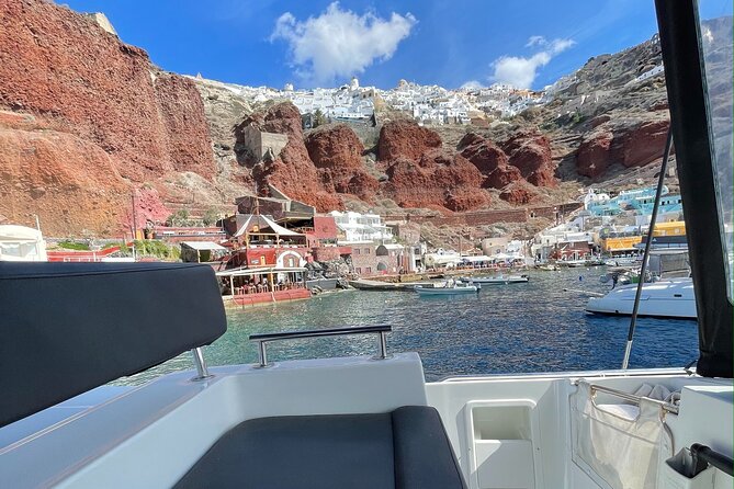 Half Day Premium Catamaran Cruise in Santorini including Oia - Food and open bar: plentiful, but treat it as part of the package