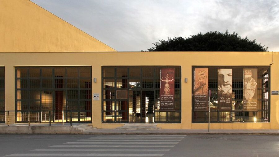 Heraklion Archaeological Museum Ticket & Audio Guide - Discounts and free entry, who should pay and who might not