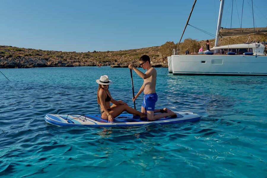 Heraklion: Catamaran Cruise to Dia with Sunset, Meal & Bar - Who should book, and who should think twice