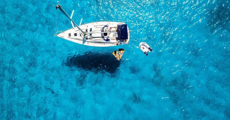 Heraklion: Dia Island Morning Sailing Trip with Snorkeling - What it feels like on the water: spacious boat time and a friendly crew