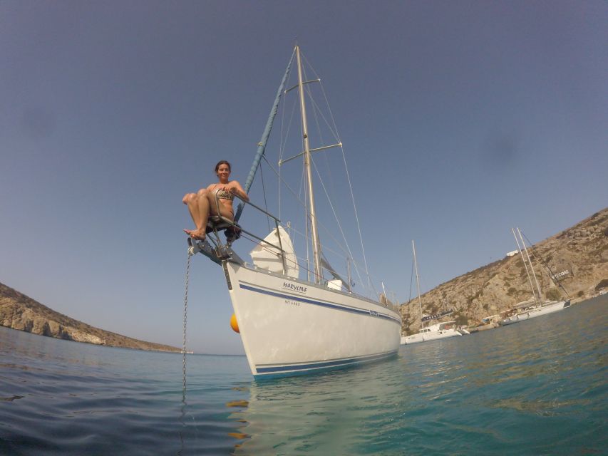Heraklion: Dia Island Morning Sailing Trip with Snorkeling - Food, fruits, local snacks, and wine: how the meal fits the day