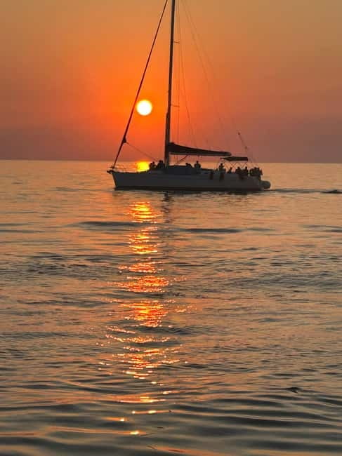 Heraklion: Dia Island Sunset Boat Tour with Dinner - Key things I’d highlight before you go