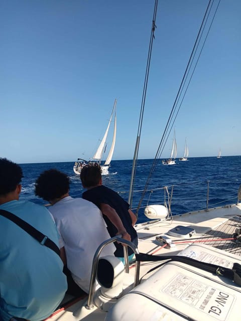 Heraklion: Sailing Cruise to Dia Island with Drinks and Meal - Returning to Heraklion, with optional sunset time