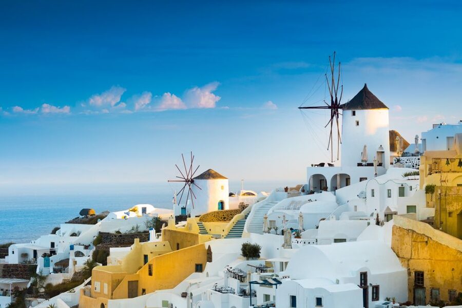 Heraklion: Santorini Day Trip with Boat Transfer & Oia Visit - Fira Free Time: Make It Count Without Overplanning