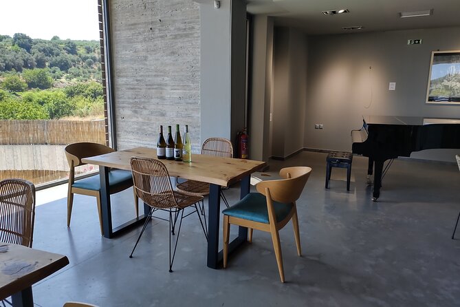 Heraklion SUV Private Guided Wine Tour with Lunch - What 12 Cretan wines teaches you, if you taste on purpose