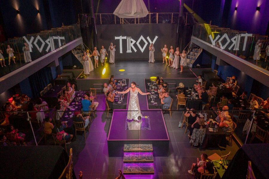 Hersonissos: Troy Dinner-Show Theatre Experience Tickets - Key things I’d count on at Alar Theatre