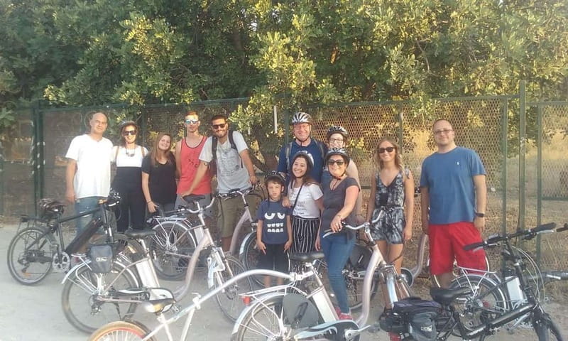 Historic Athens: Small Group Electric Bike Tour - Bike Quality, Timing, and What 90 Minutes to 3 Hours Feels Like